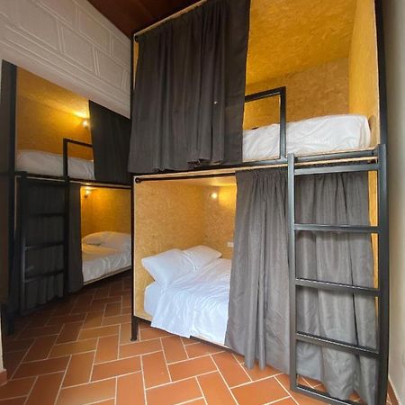 Banana Hostel Bogotá Esterno foto