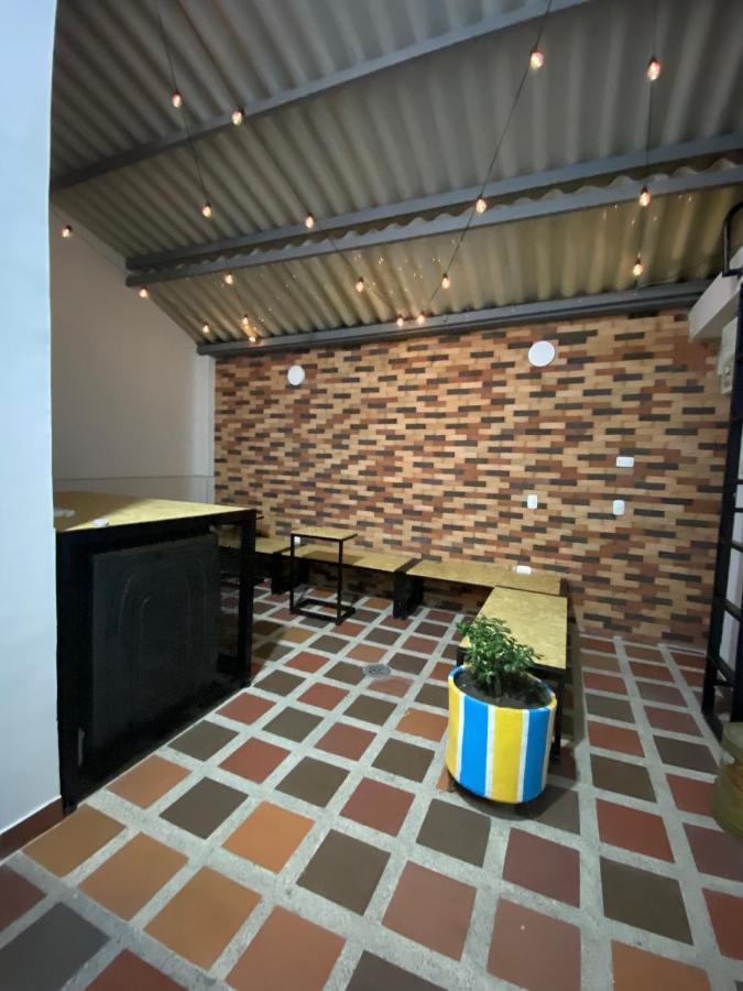 Banana Hostel Bogotá Esterno foto